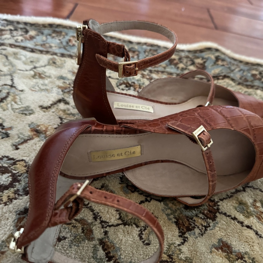 Pre-Owned Shoes - Picture 4 of 4